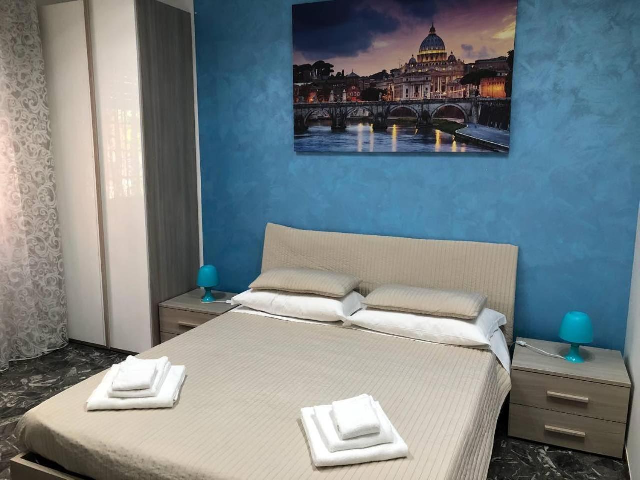 Maxim Rooms Рим Екстериор снимка