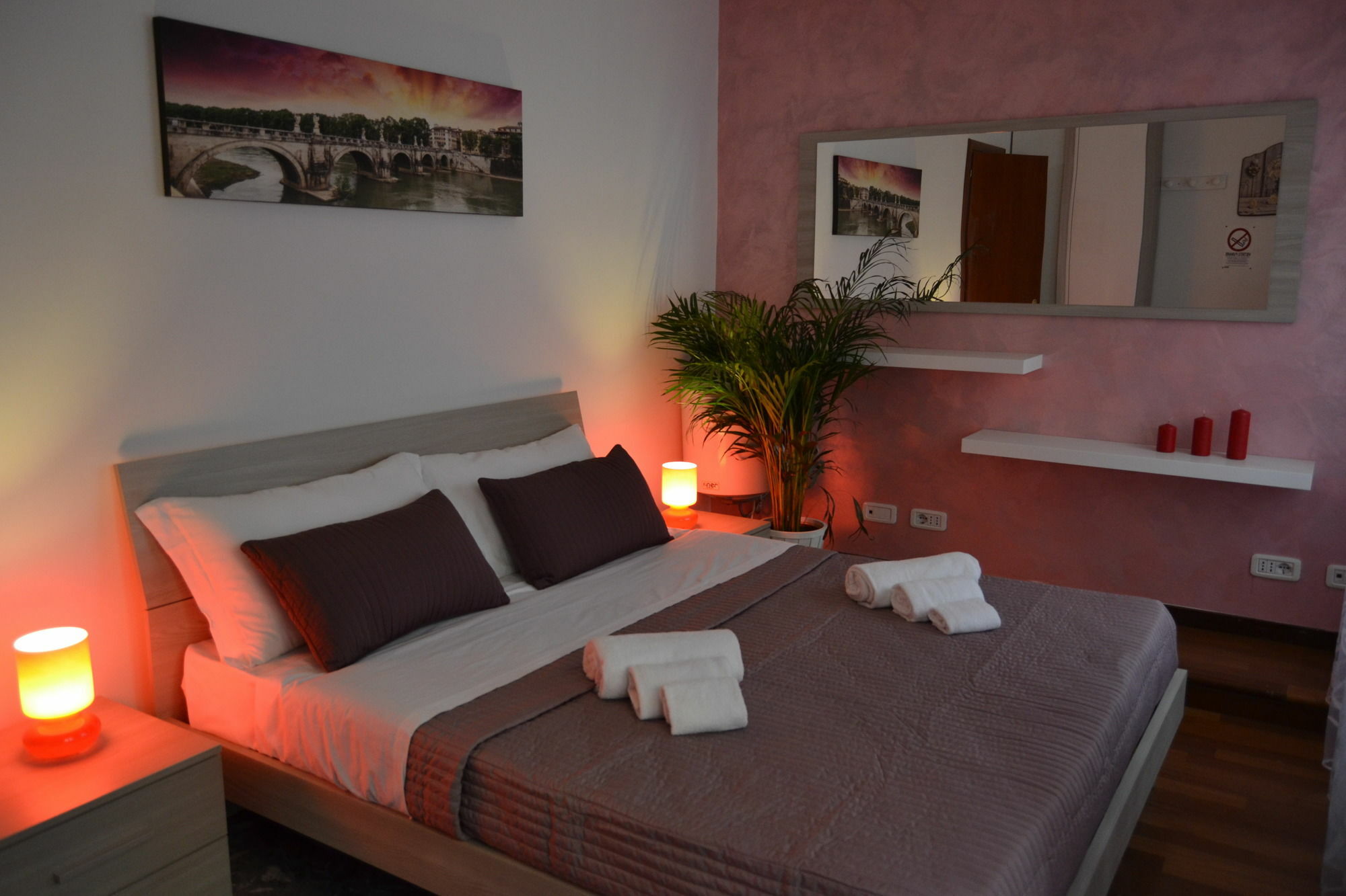 Maxim Rooms Рим Екстериор снимка