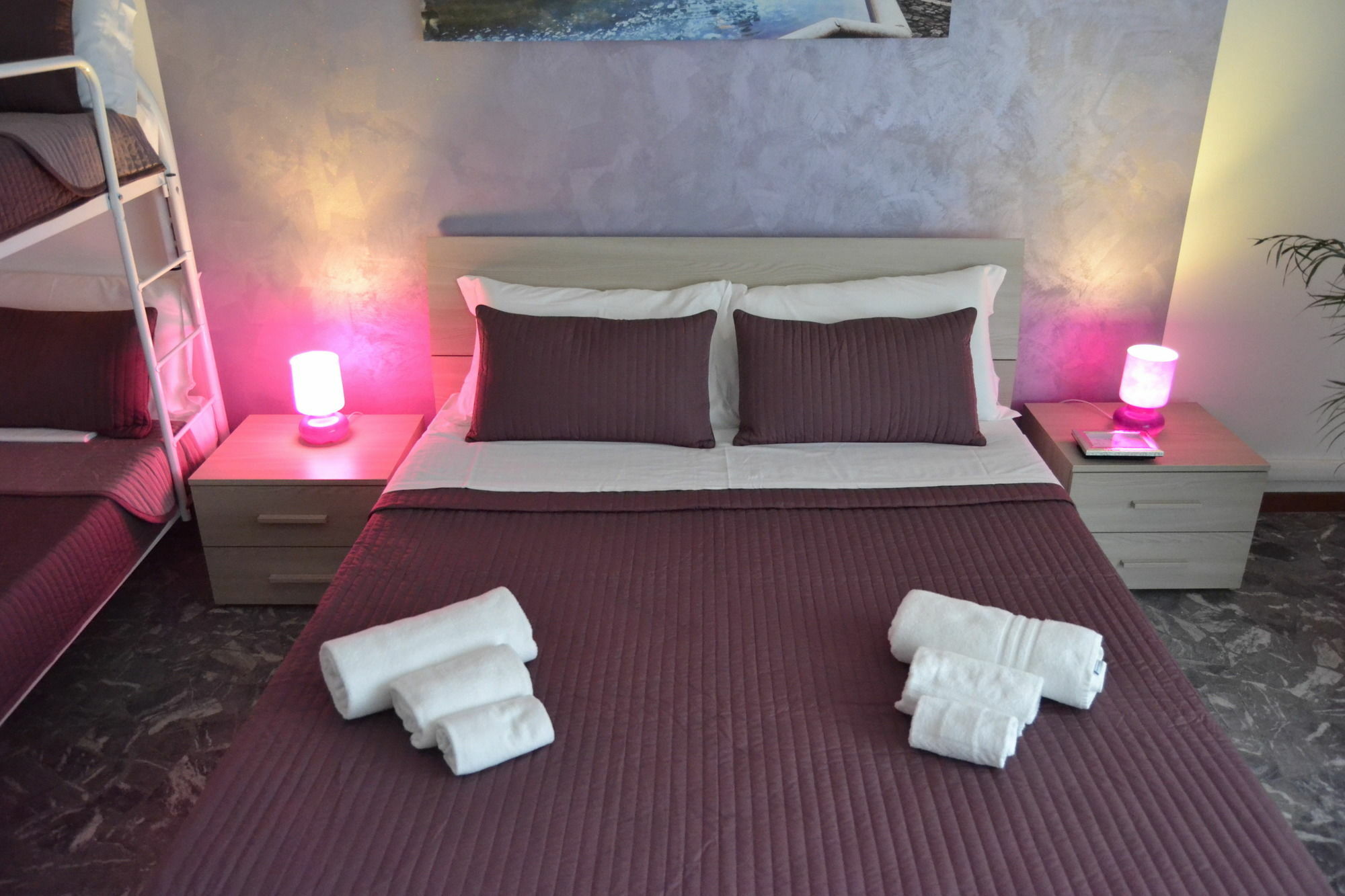 Maxim Rooms Рим Екстериор снимка